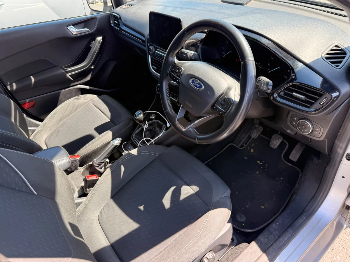 FORD FIESTA 2019 - 1.5 TDCI - MASSIVE SPEC ! - Image 4