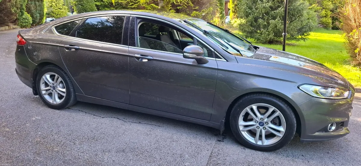 17 Ford Mondeo. , FSH. ,  NCT to Aug 27 - Image 4