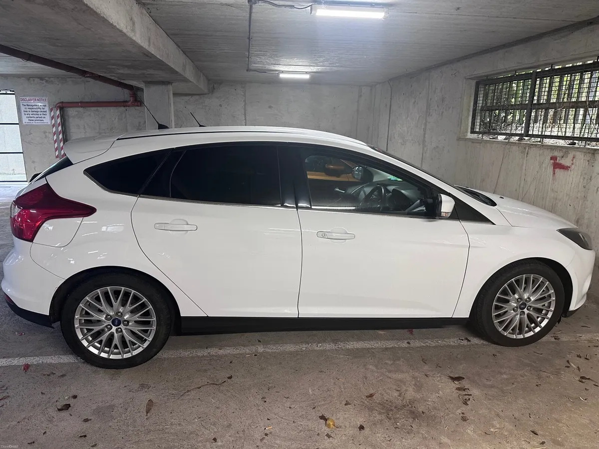 Ford Focus 2014 - Image 1