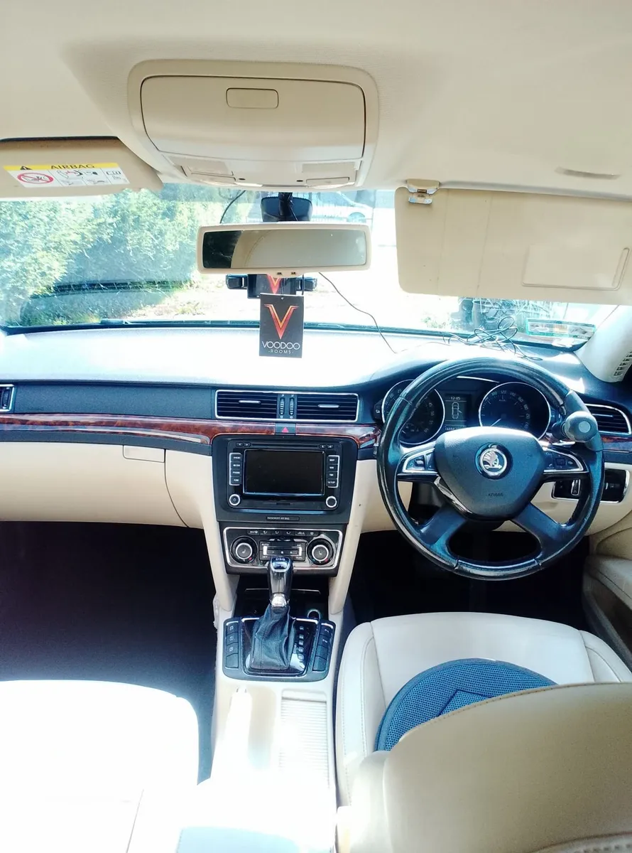 Skoda Superb 2015 - Image 3