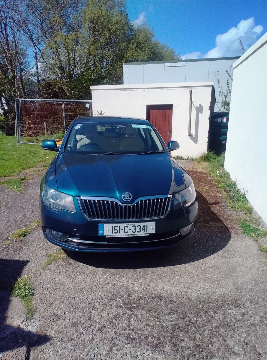 Skoda Superb 2015 - Image 5