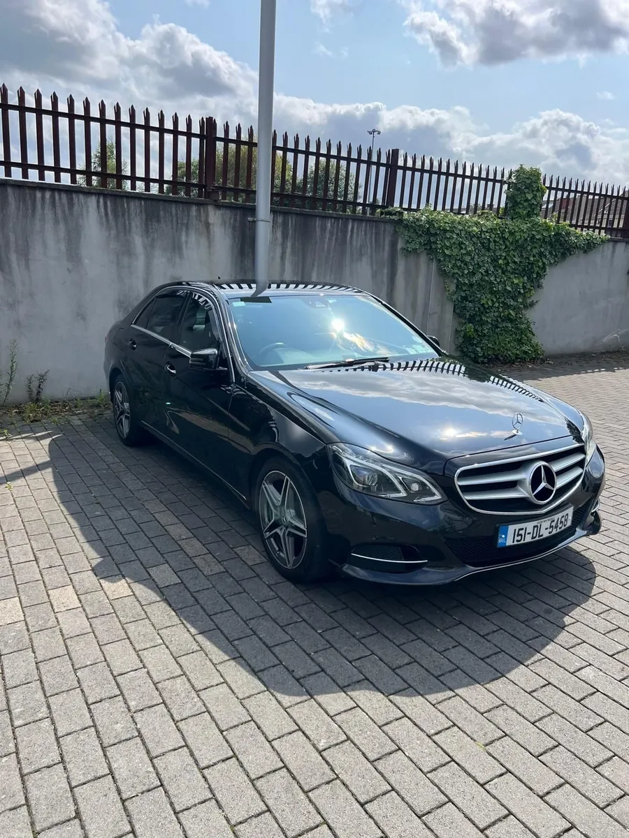 Mercedes-Benz E-Class 2015 - Image 1