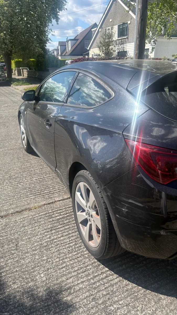 Opel Astra 2013 - Image 3