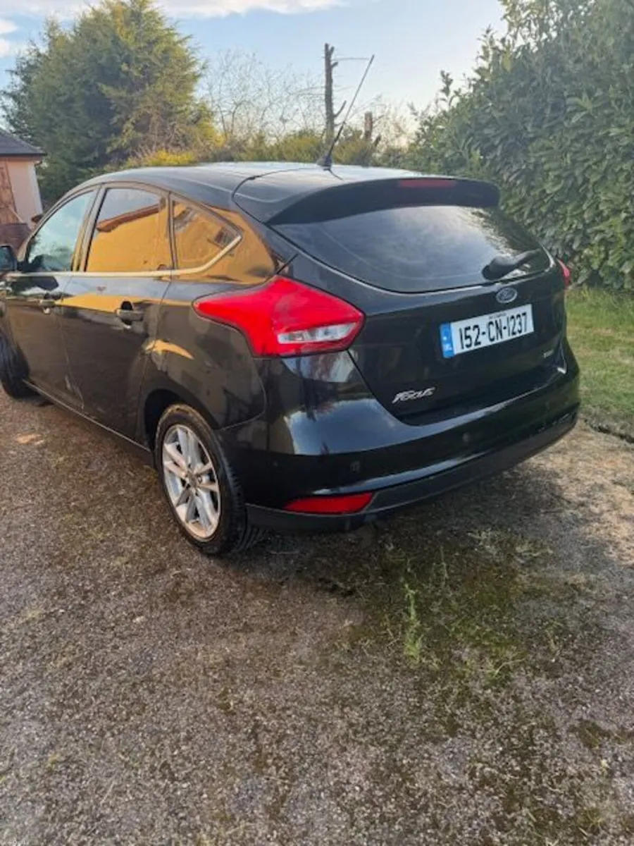 Ford Focus 2015 - Image 2