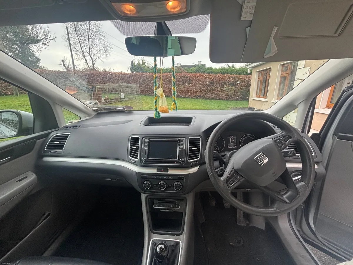 SEAT Alhambra 2017 - Image 2