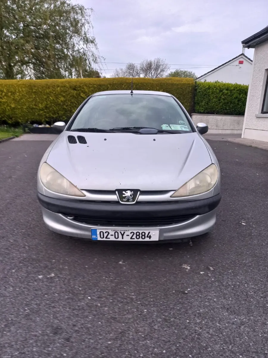 Peugeot 206 2002 - Image 1