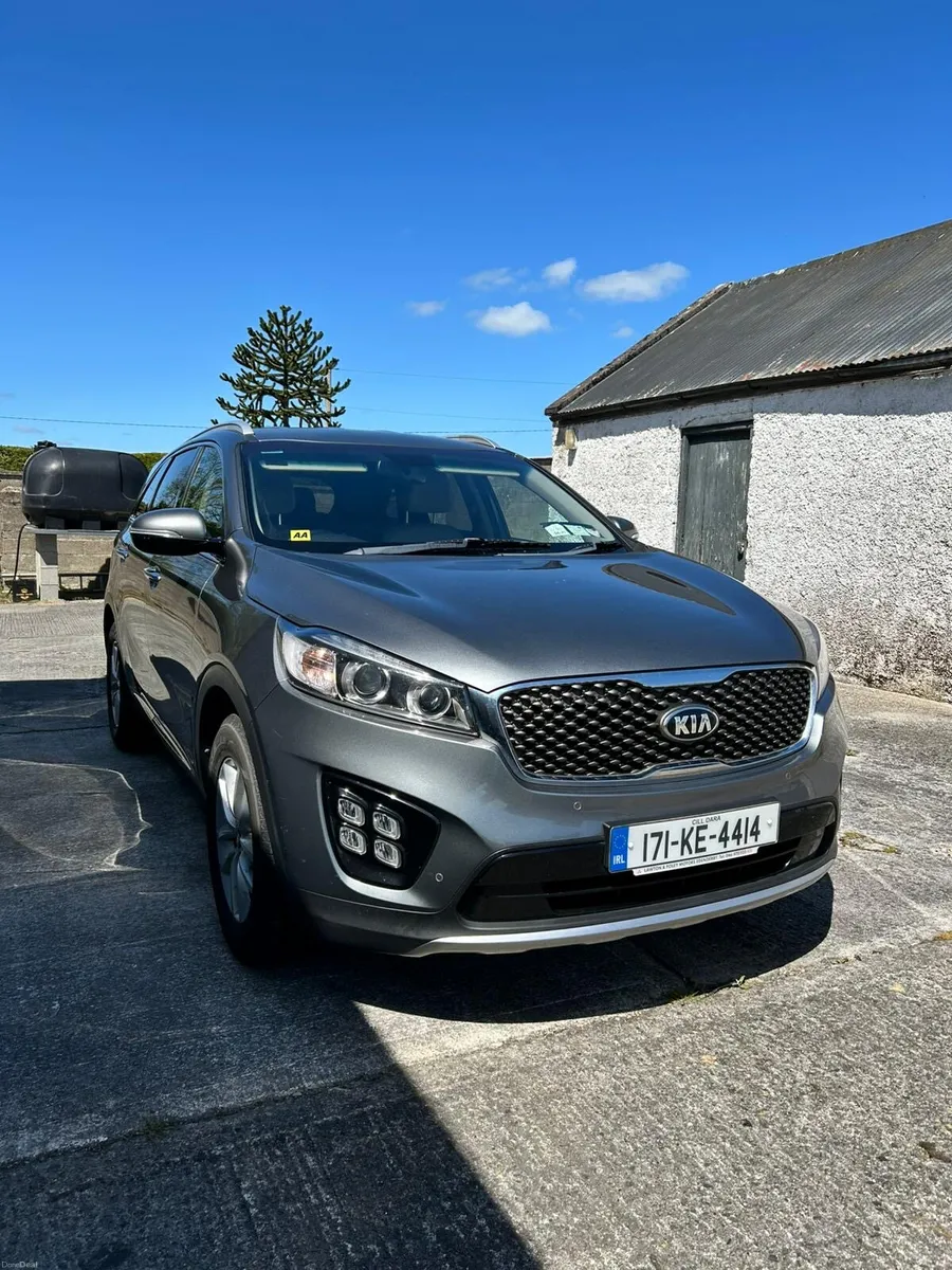 Kia Sorrento - Image 1