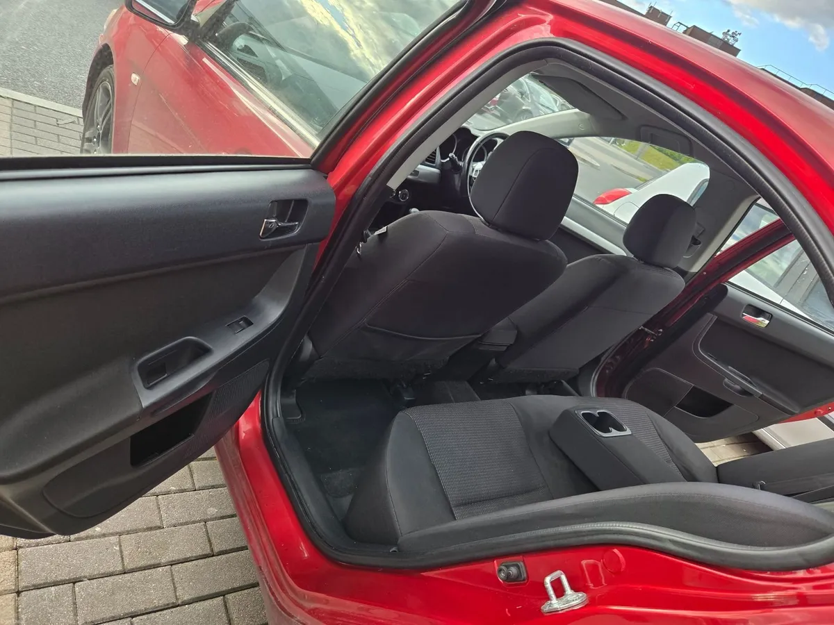 Mitsubishi Lancer 2011 - Image 1