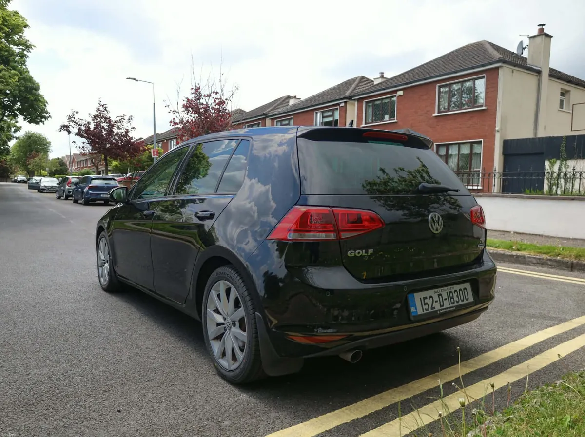 2015 Golf 1.6 TDI – 5 Door – Reverse Camera - Image 3