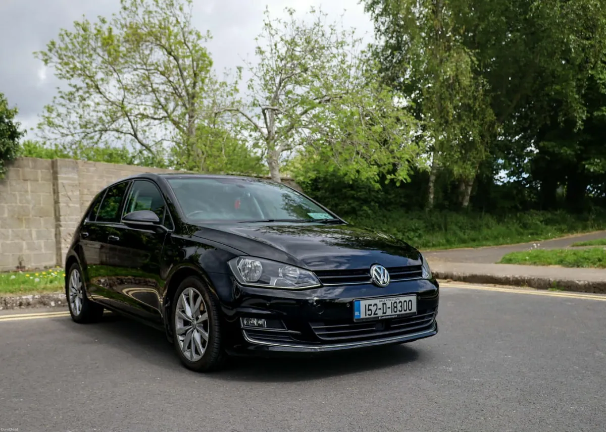 2015 Golf 1.6 TDI – 5 Door – Reverse Camera - Image 2