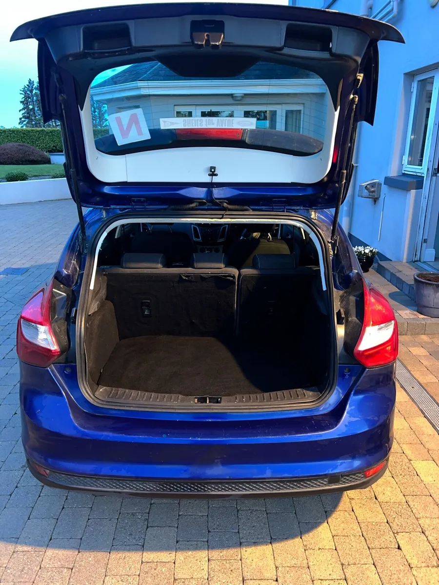 Ford focus - Image 6