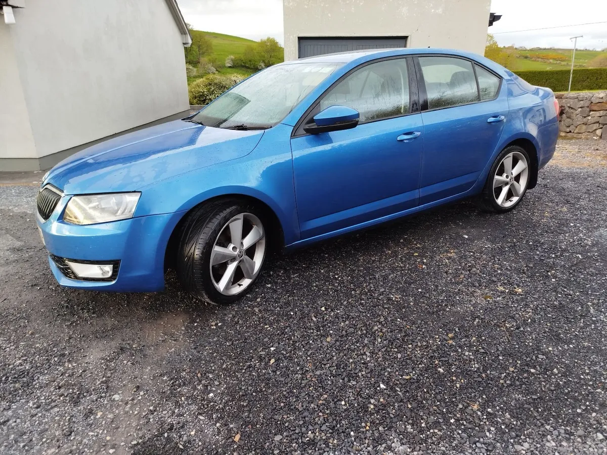 Skoda Octavia 2013 - Image 2