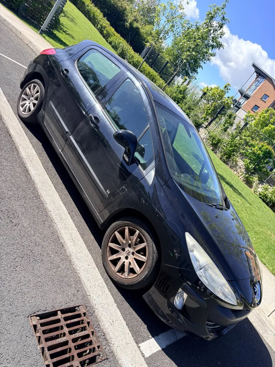 Peugeot 308 2010 - Image 2