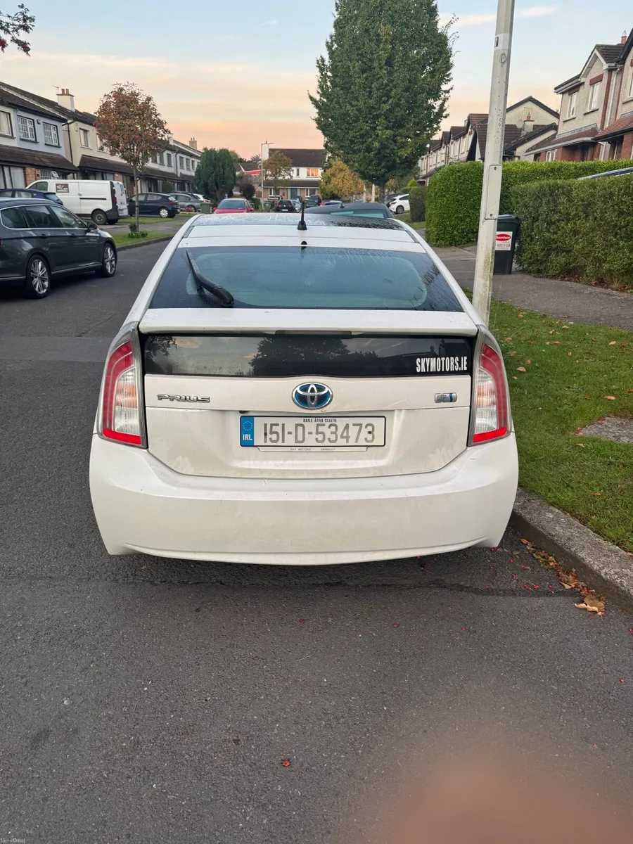 Toyota Prius 2015 - Image 4