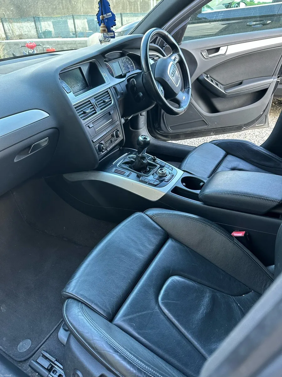 Audi A4 Sline - Image 2