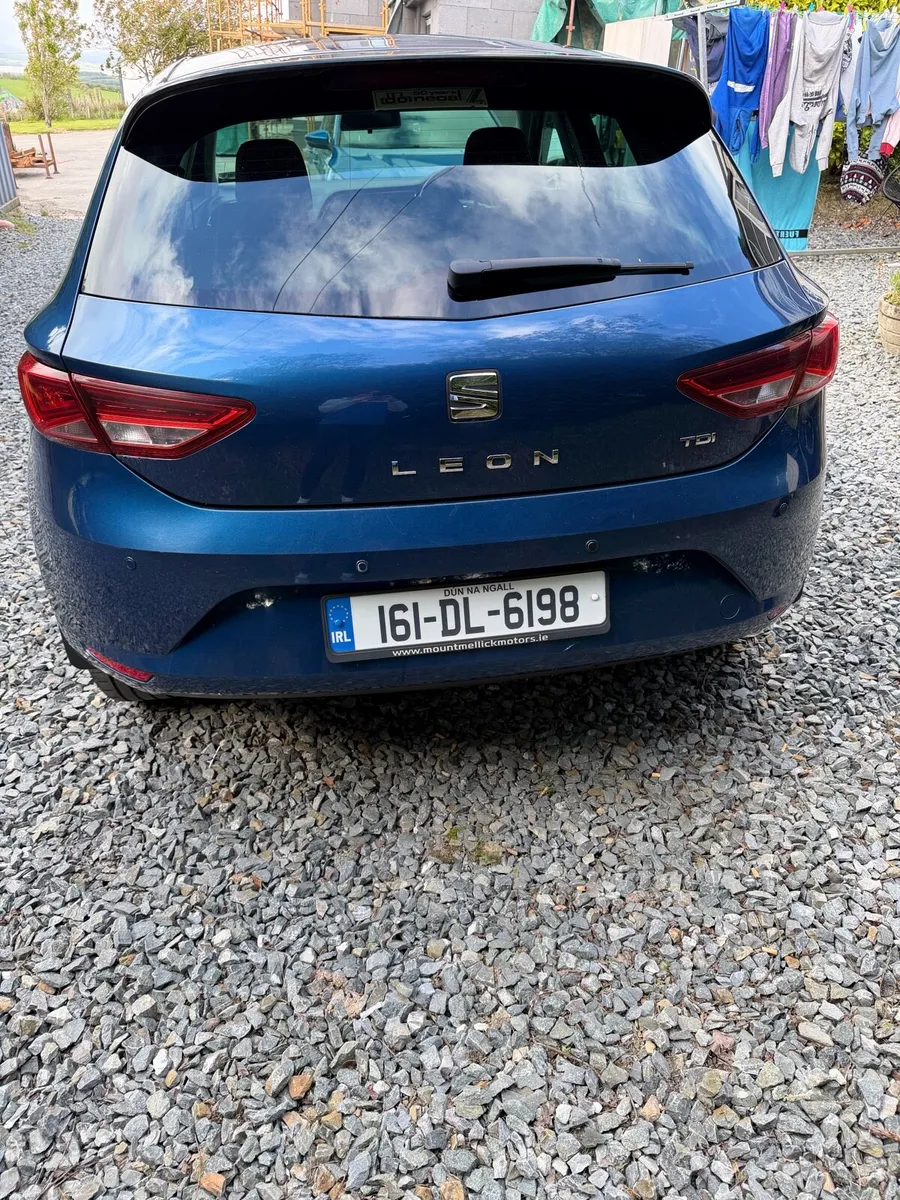 Seat Leon 2016 blue 1.6 TDI - Image 4