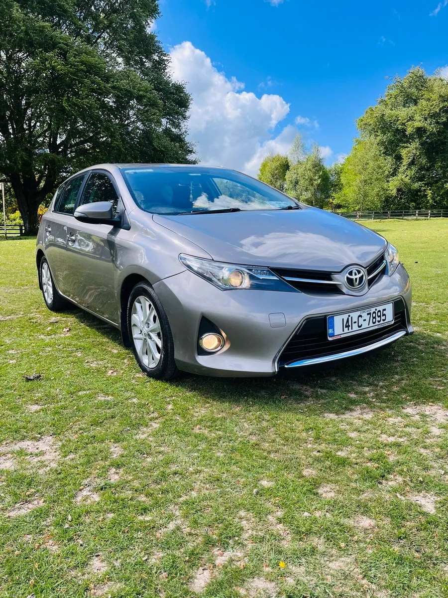 Toyota Auris 1.4 D4D - Image 1