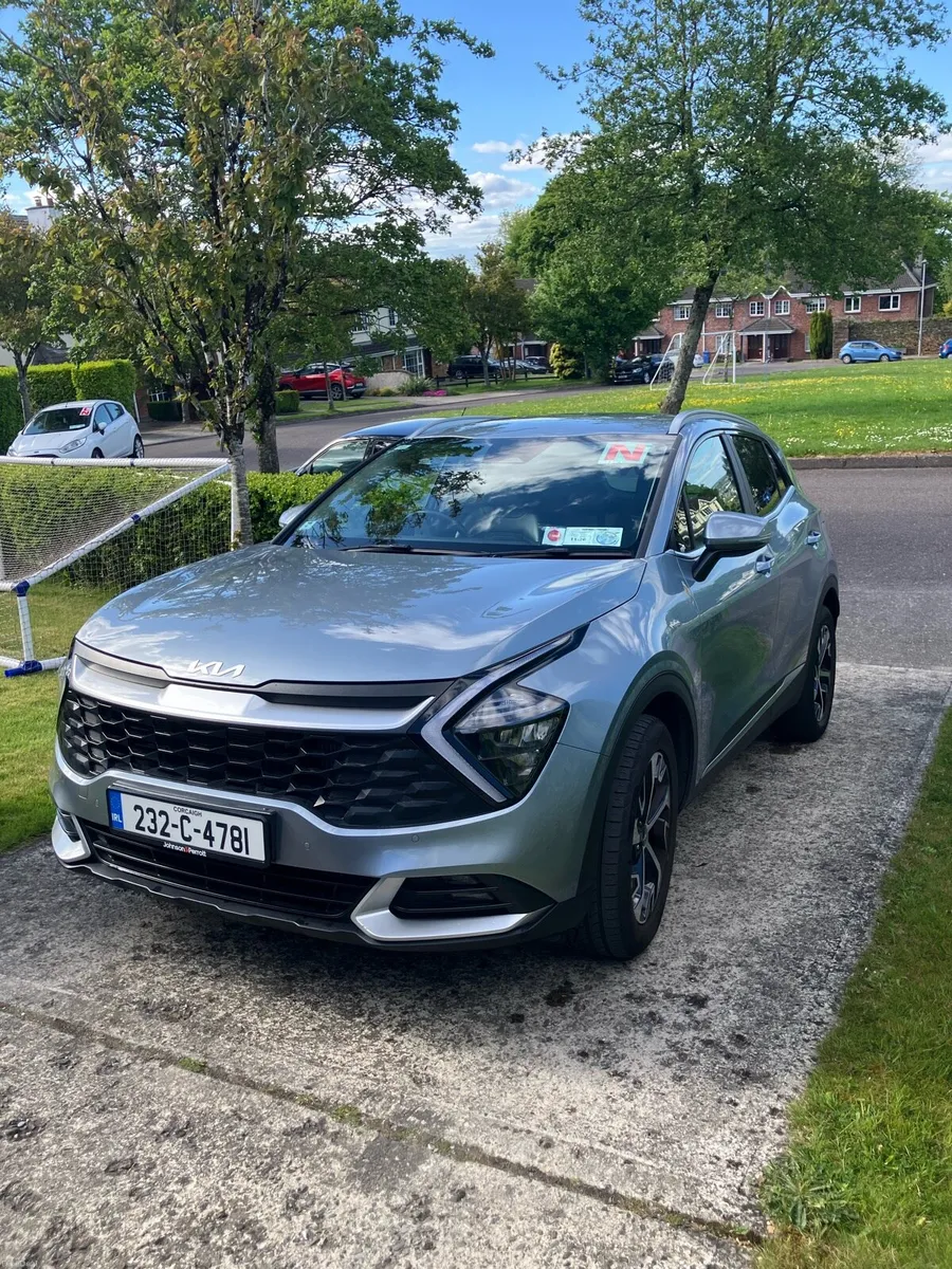 Car - Image 3