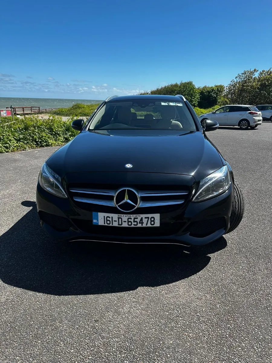 Mercedes-Benz C-Class 2016 - Image 3