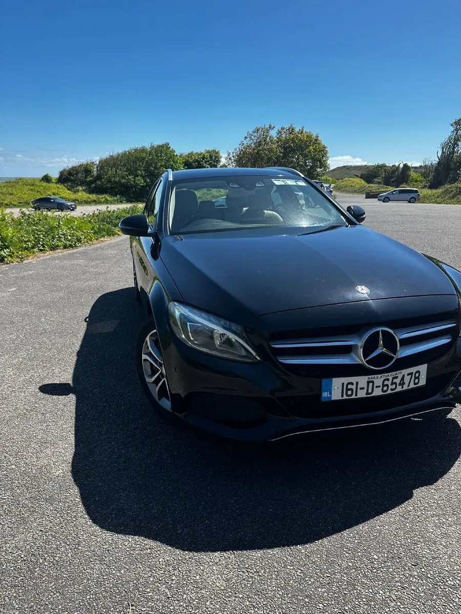 Mercedes-Benz C-Class 2016 - Image 4