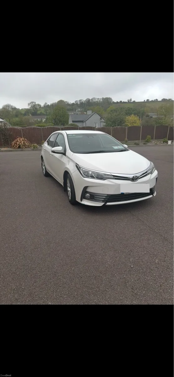 Toyota Corolla 2017 - Image 1