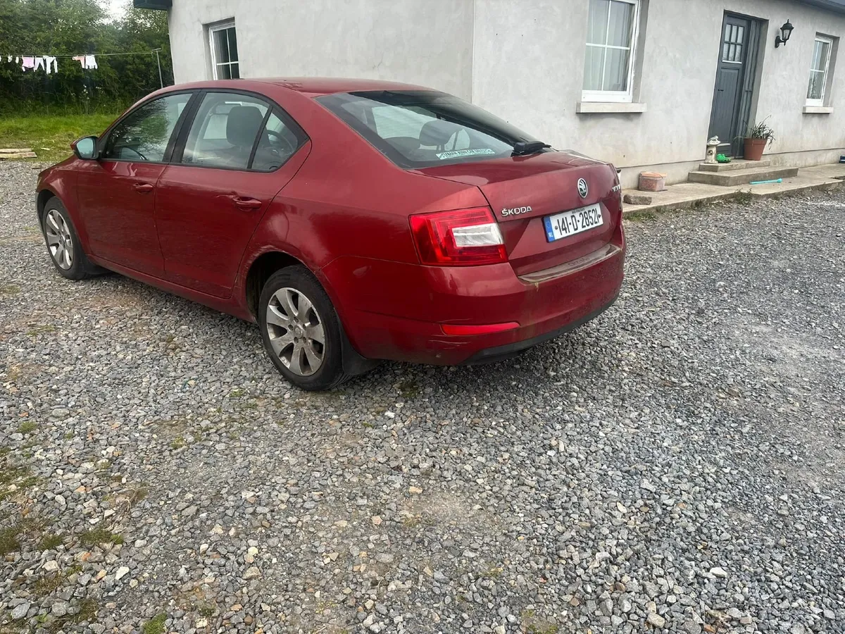 Skoda Octavia 2014 - Image 2