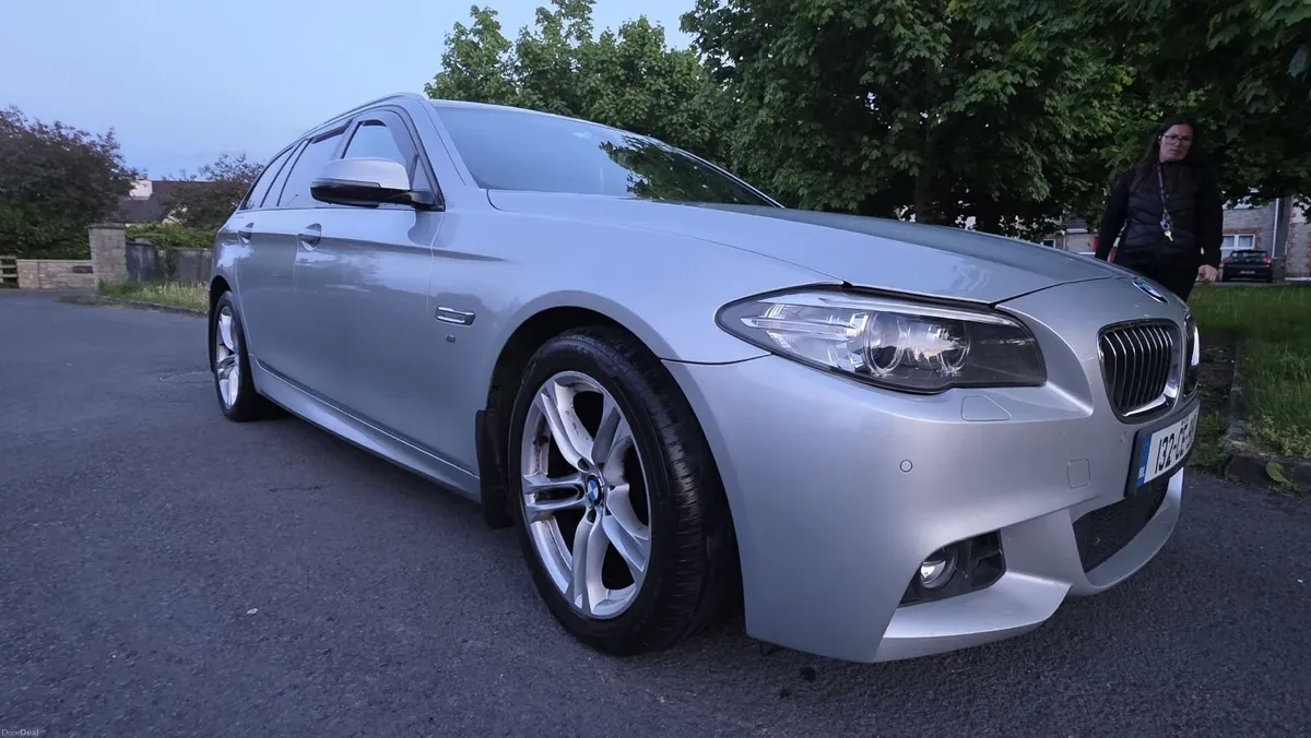 BMW F11 M-SPORT Touring - Image 4
