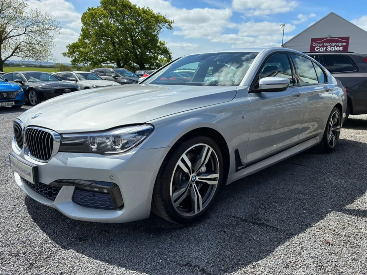 BMW 7-Series 730D M SPORT - Image 4