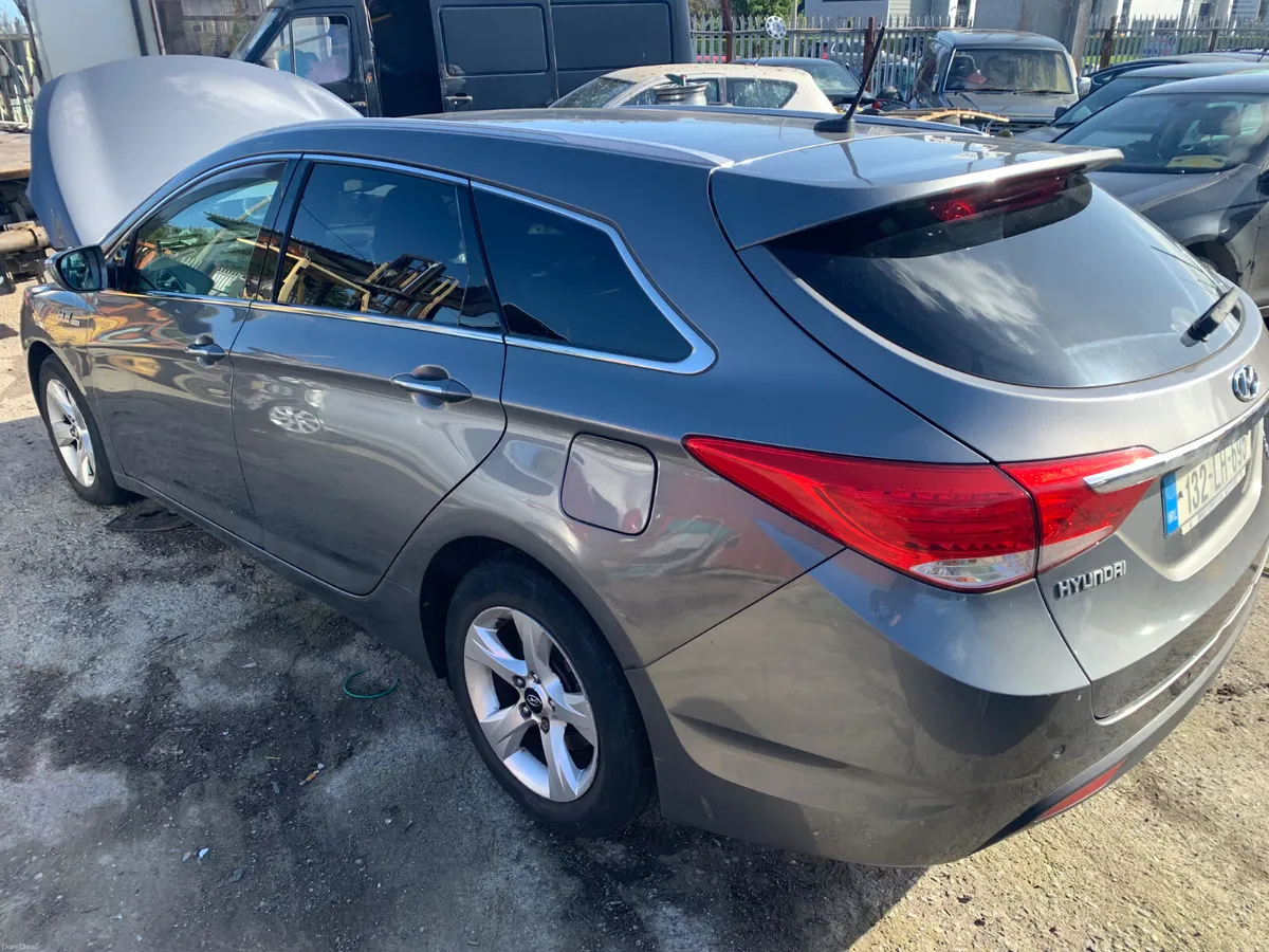 Hyundai i40 2013 estate  trade sale - Image 4