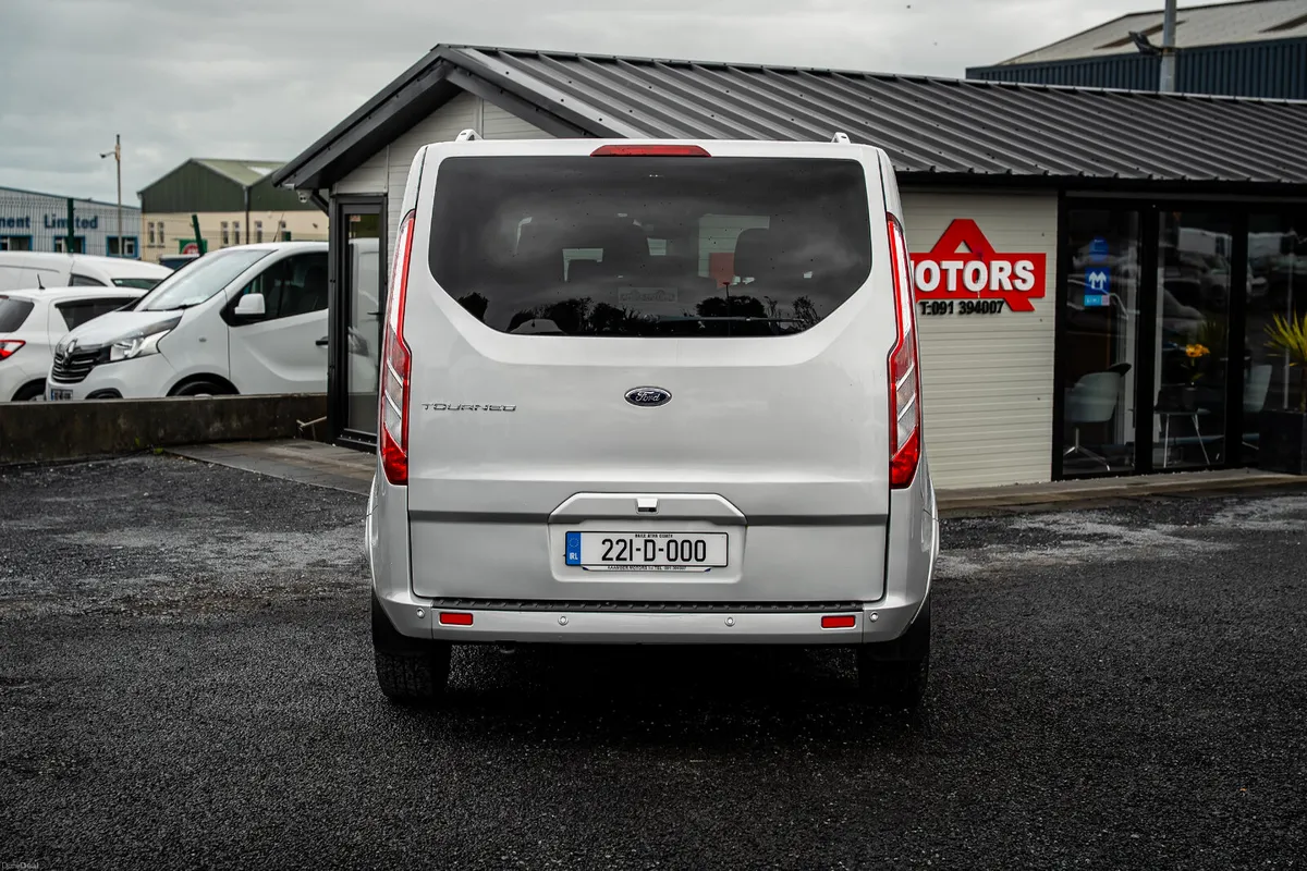 2022 Ford Tourneo CUSTOM 320 TNIUM TITANIUM ECOBLU - Image 4