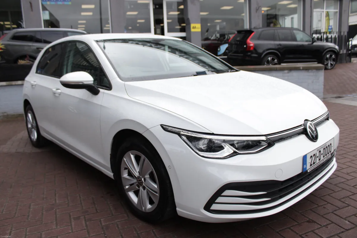 2022 VW GOLF - Image 2