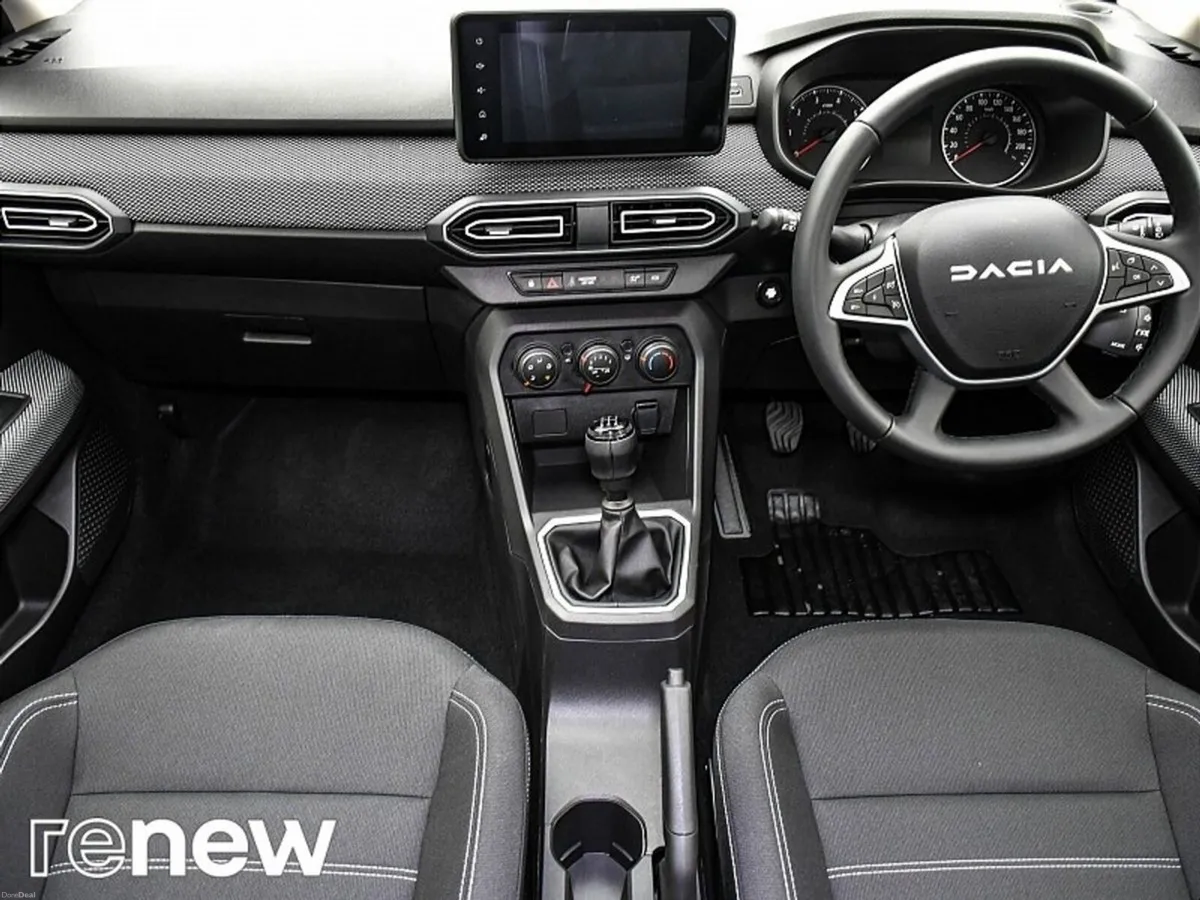 Dacia Sandero Expression TCe 90 5Sp GSR2 - Image 2
