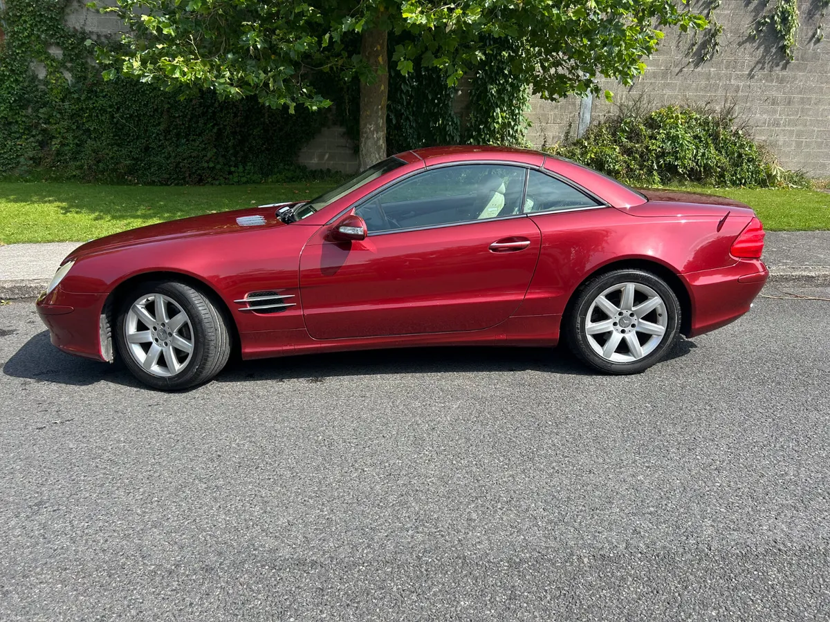 Mercedes-Benz SL-Class 2003 350 AUTO Convertible - Image 3
