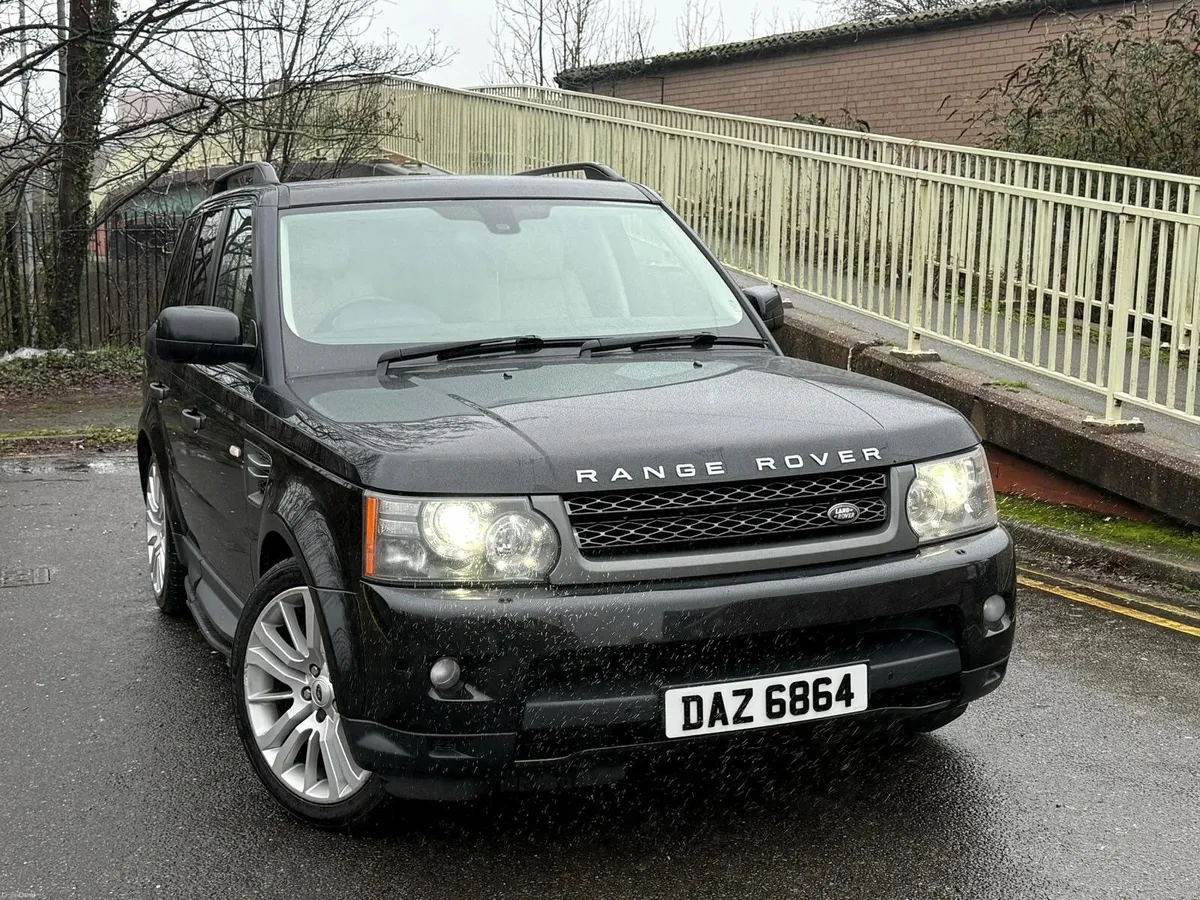 Land Rover Range Rover 2011 - Image 1