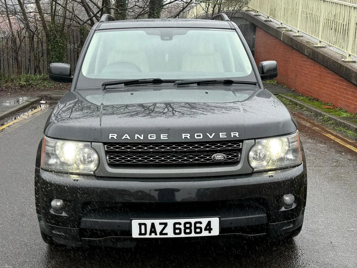Land Rover Range Rover 2011 - Image 3