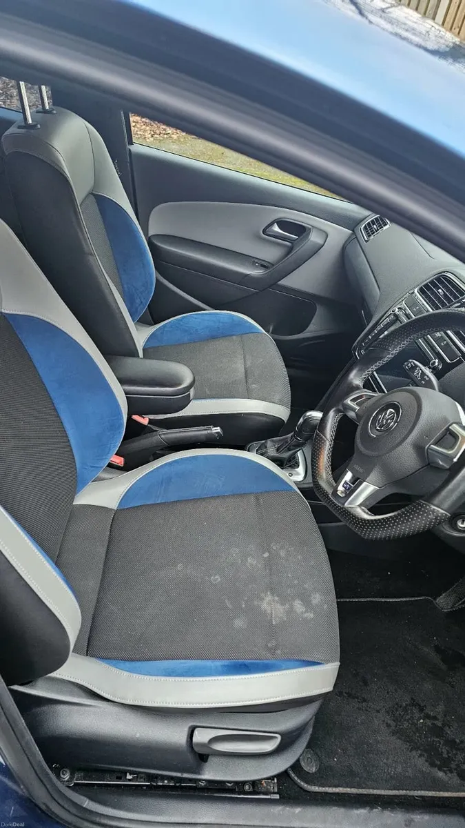 Volkswagen Polo 2014 - Image 2
