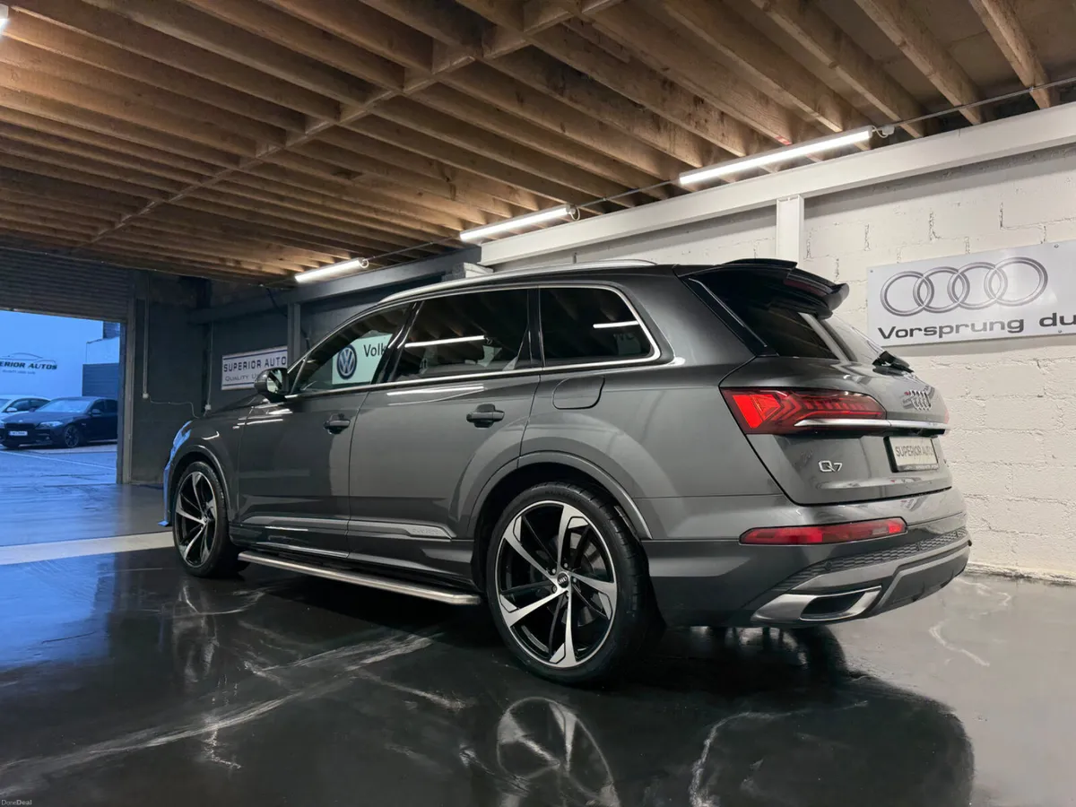 2021 Audi Q7 S-Line 55TFSI E Quattro Petrol/Hybrid - Image 4
