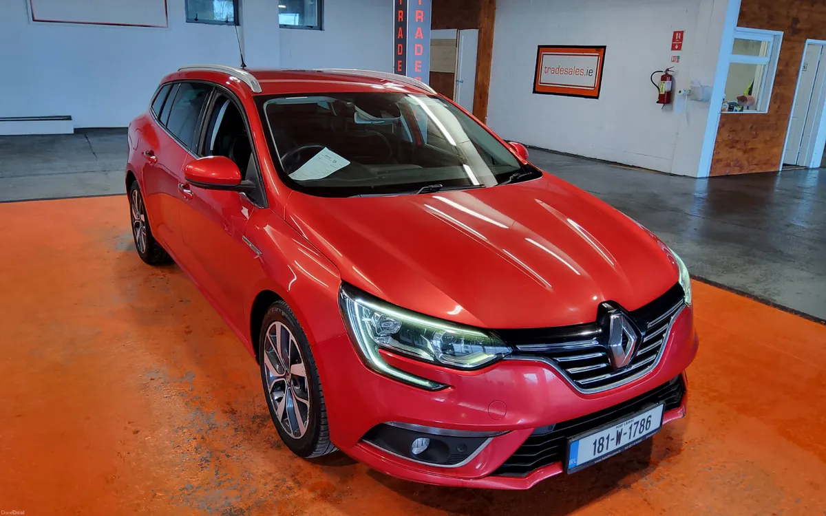 Renault Megane 2018 - Image 1