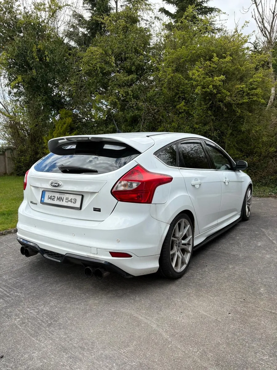 Ford Focus 2014 - Image 3