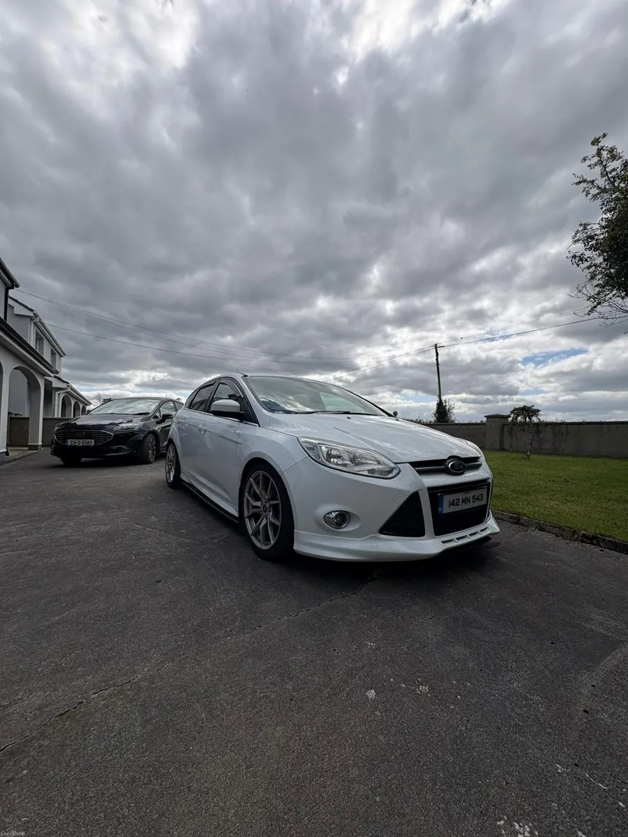 Ford Focus 2014 - Image 1