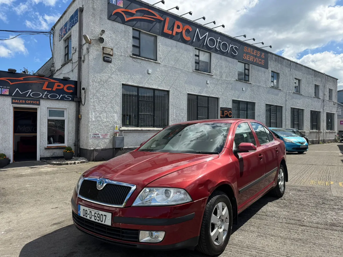Skoda Octavia 2008 Automatic - Image 2