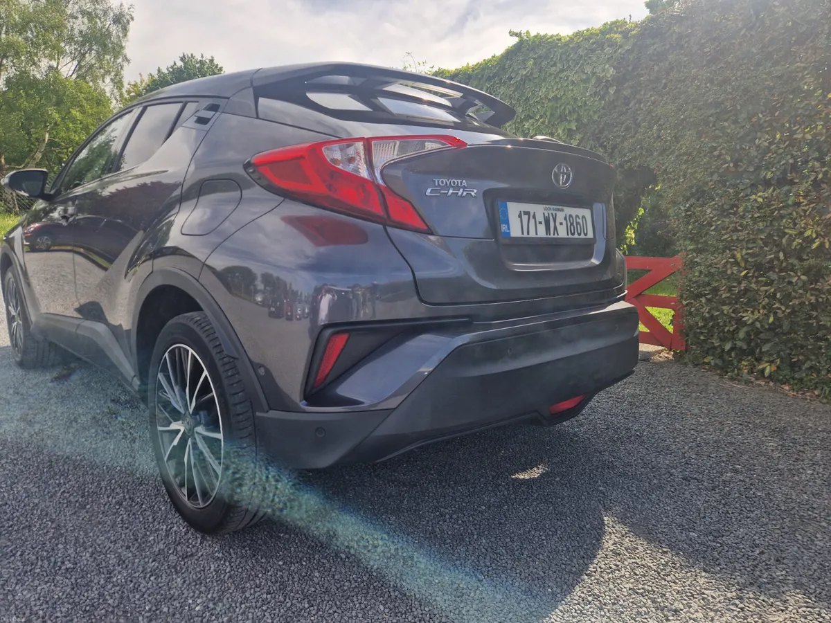 Toyota C-HR SOL MANUAL  2017 - Image 3