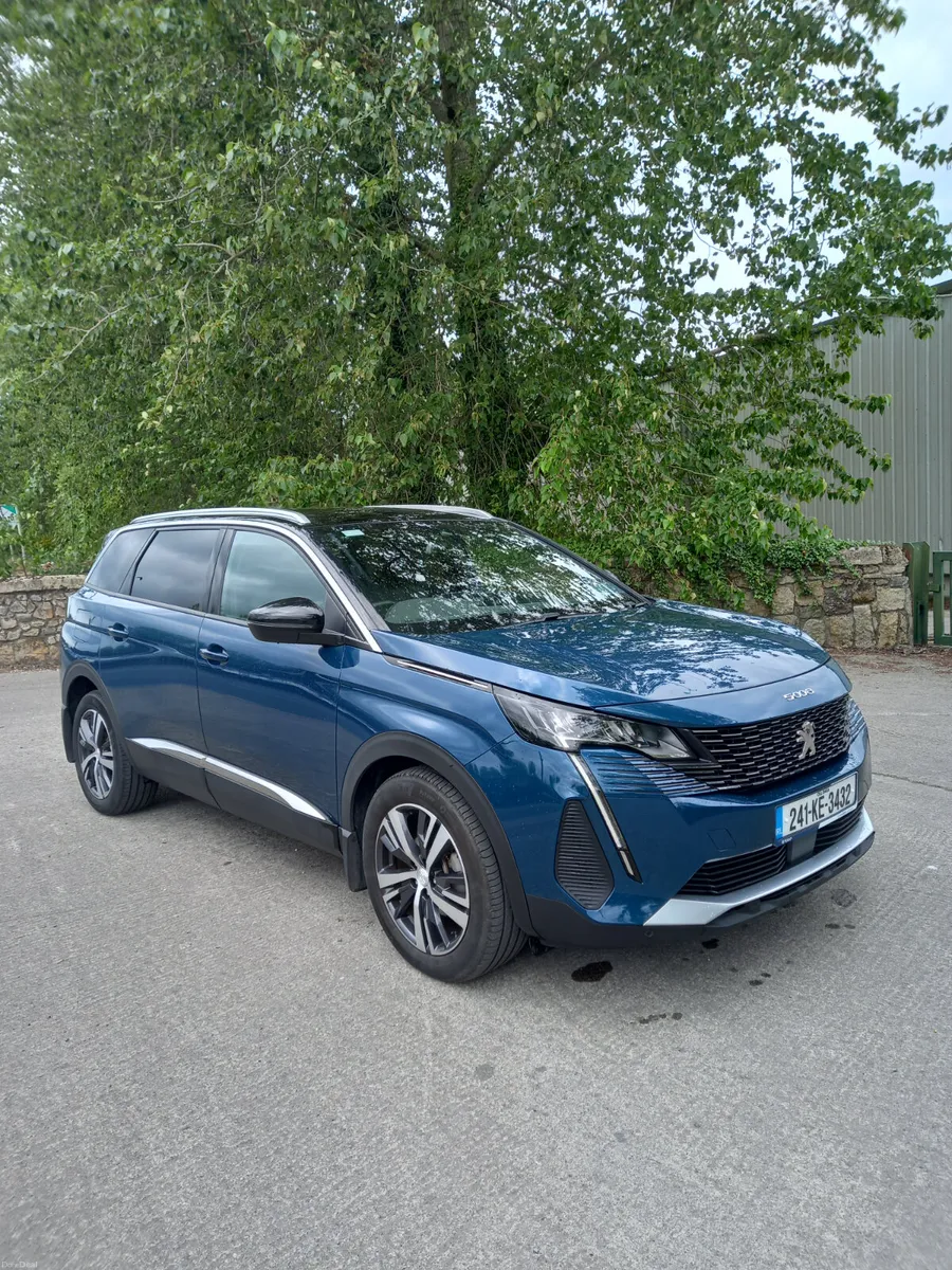 2024 Peugeot 5008 1.2 Petrol Hybrid - Image 1