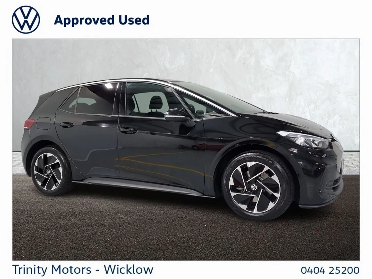 Volkswagen ID.3 ** 261 ** PURE **  52kWh *** 170BH - Image 1