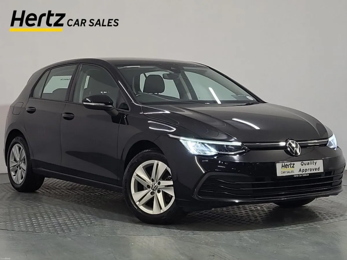 Volkswagen Golf LIFE 110HP Petrol Manual - Image 1