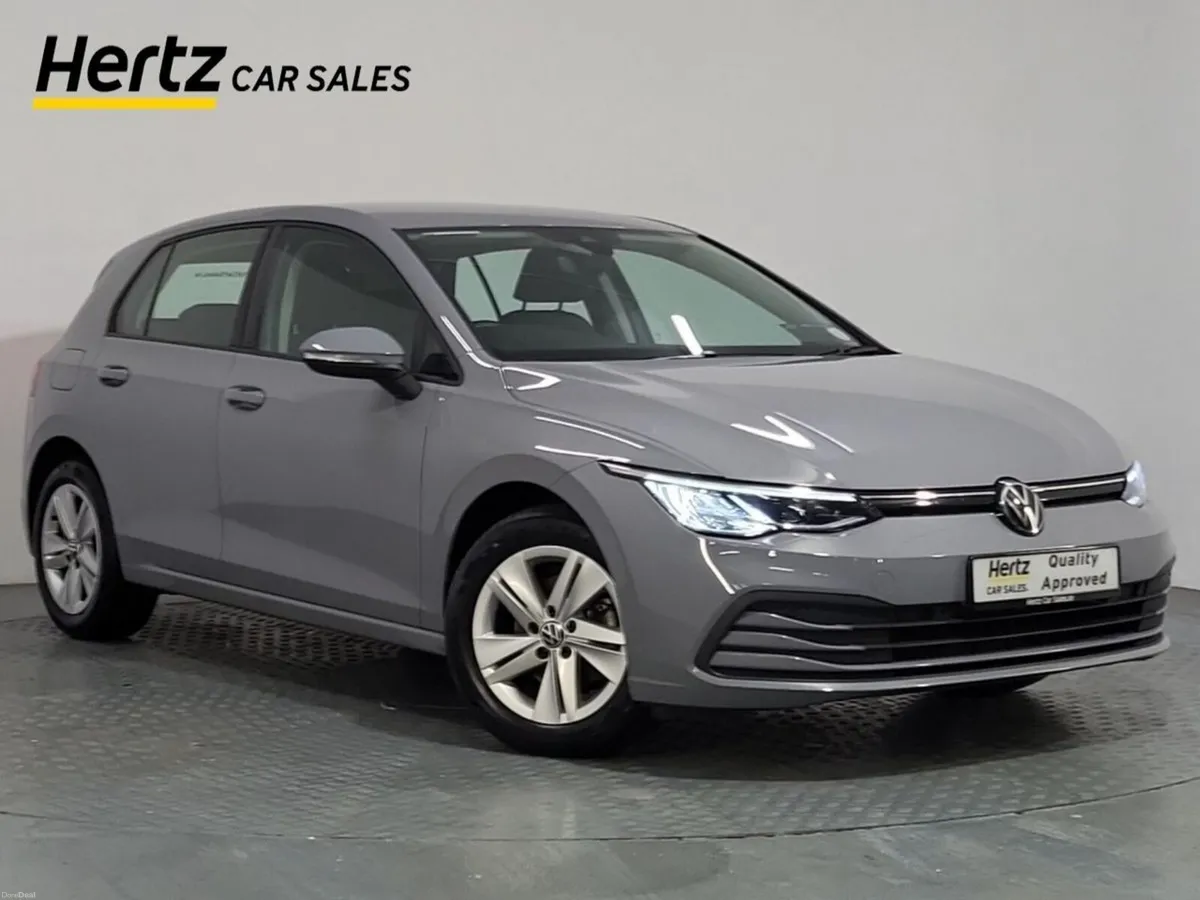 Volkswagen Golf LIFE 2.0 TDI 115HP Diesel Manual - Image 1
