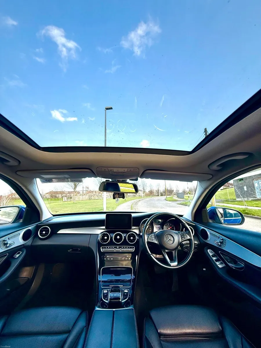 Mercedes-Benz C-Class 2015 - Image 4