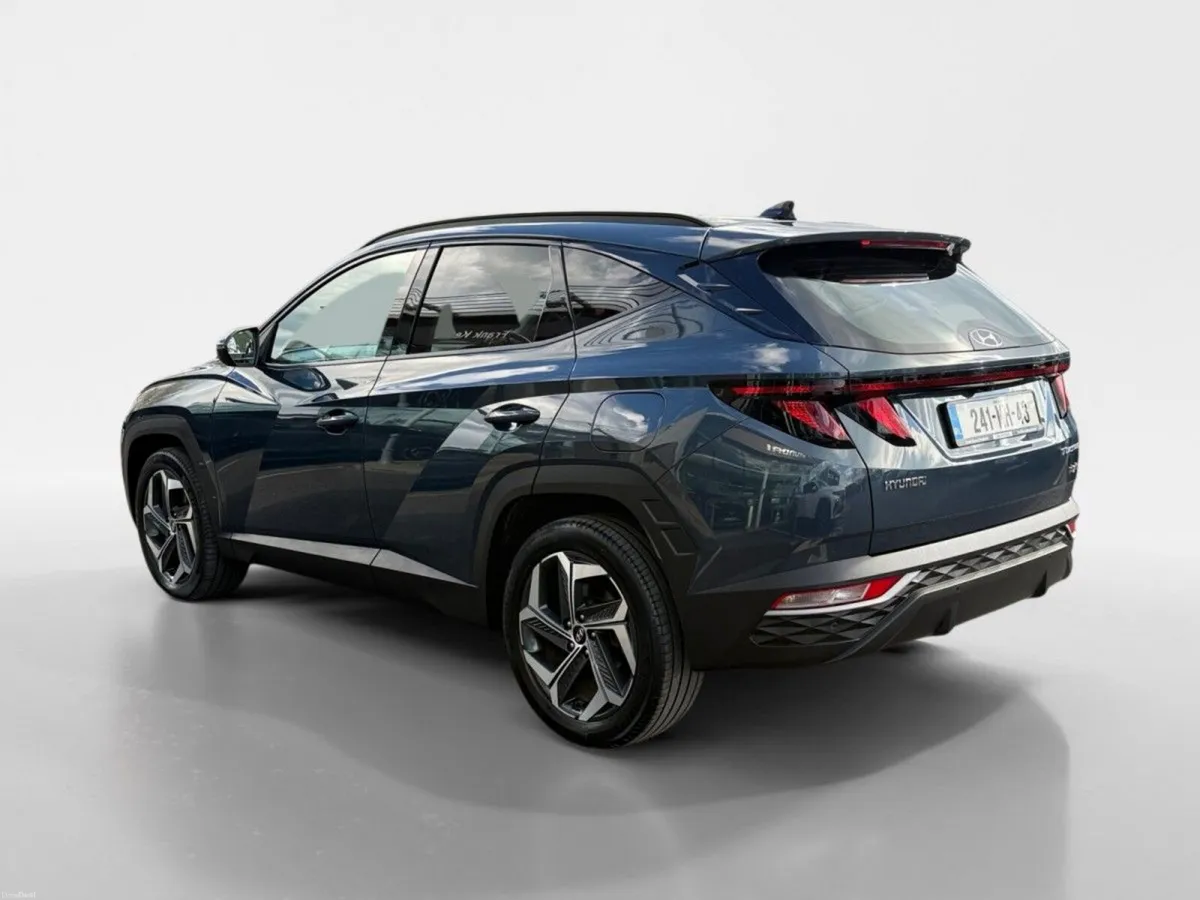Hyundai Tucson 4WD Executive PHEV Auto - Image 5