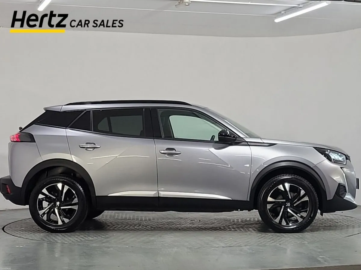 Peugeot 2008 Allure1.2 Petrol Manual - Image 4