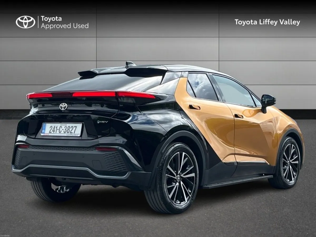 Toyota C-HR C-HR 2.0 HYBRID PREMIUM EDITION - Image 2
